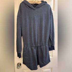 Free people, movement such a flirt hoodie shorts romper size small blue ✅🆓